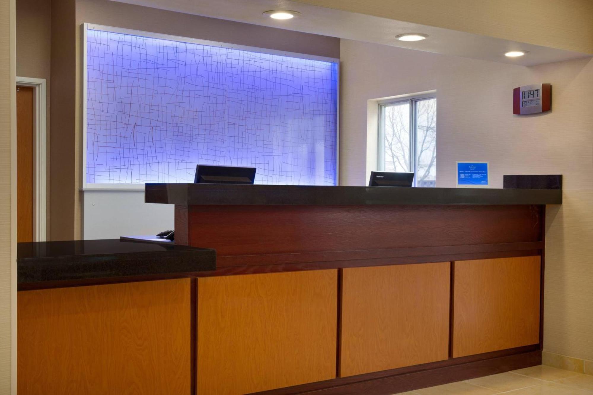 Fairfield Inn & Suites Bismarck South Екстер'єр фото