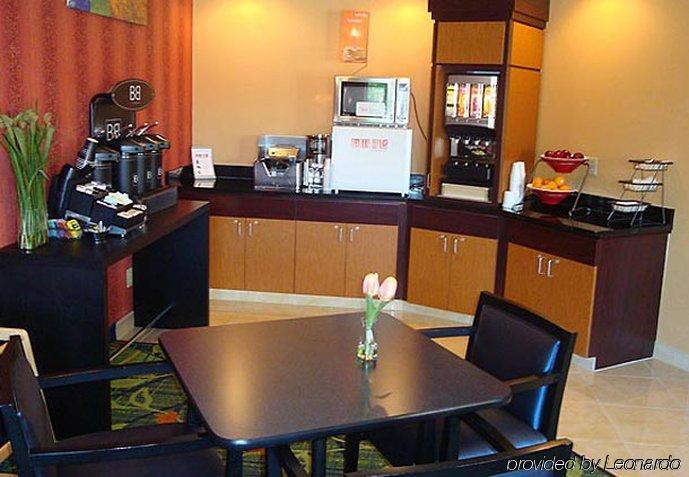 Fairfield Inn & Suites Bismarck South Екстер'єр фото