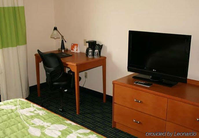 Fairfield Inn & Suites Bismarck South Екстер'єр фото